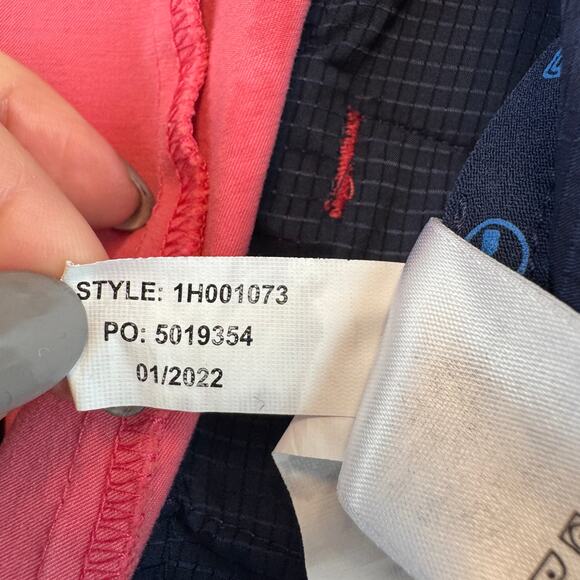 Vineyard Vines Sailors Red 9 Inch Performance On-The-Go Shorts 1H001073 Size 30 - Picture 8 of 16